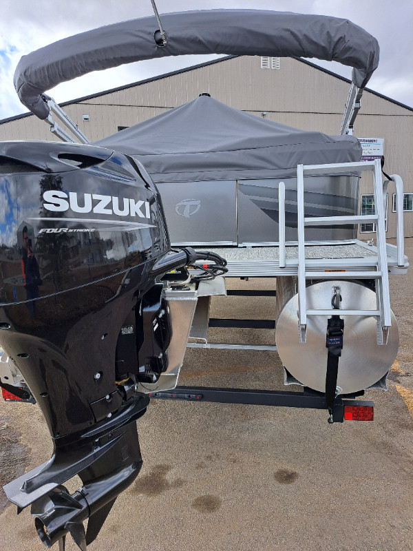 New Pontoon Boat for Sale Powerboats & Motorboats Edmonton Kijiji