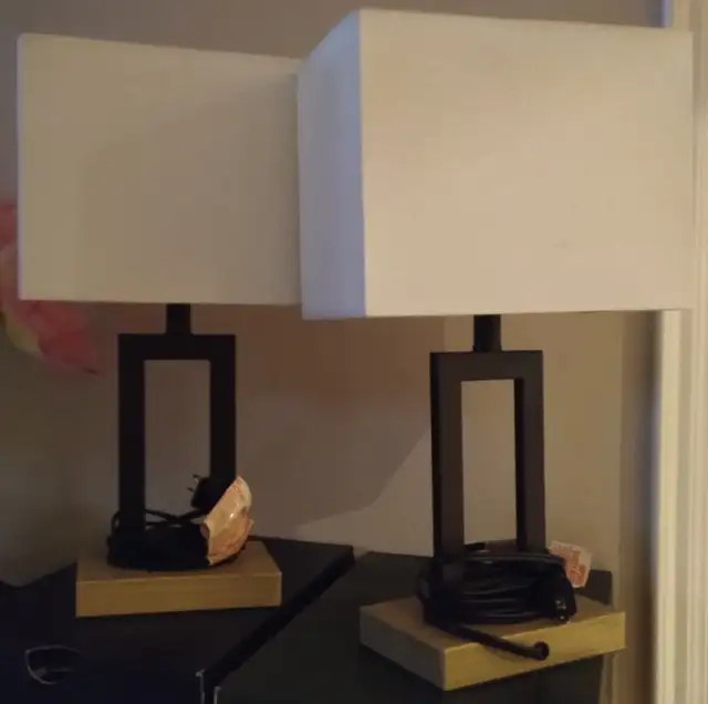 Home Trends TABLE LAMPS (2x) - Beech Birch Black - Only $30! in Indoor Lighting & Fans in Mississauga / Peel Region - Image 5