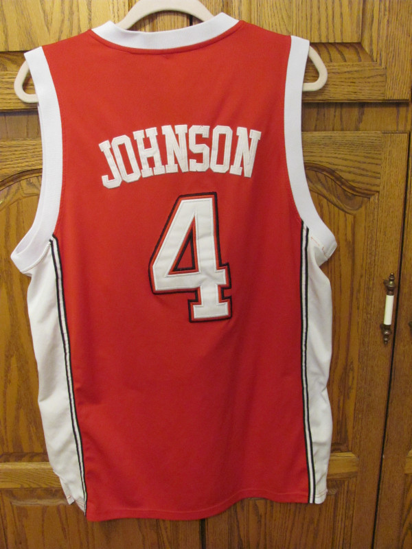 UNLV  Rebels Johnson #4  Jersey in Arts & Collectibles in Edmonton - Image 2