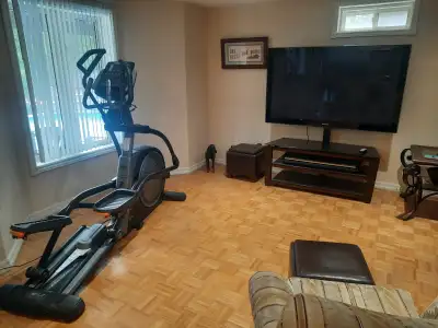 Desirable quite area in Vaughan. Bright large one bedroom, large living room that can be used as 2nd...