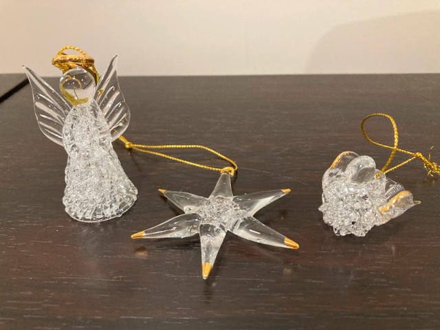 Spun Glass Ornaments (set of 3) in Holiday, Event & Seasonal in London