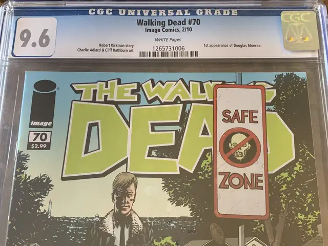 Walking Dead #70 CGC 9.6! in Comics & Graphic Novels in Windsor Region - Image 3