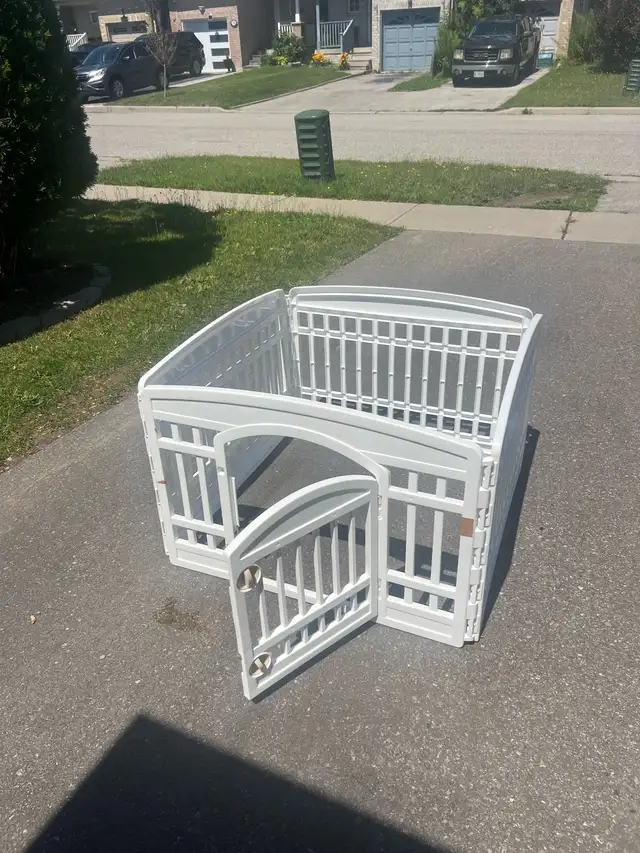  Foldable Plastic Puppy Playpen / Pet Enclosure with Gate in Other in Oshawa / Durham Region - Image 3