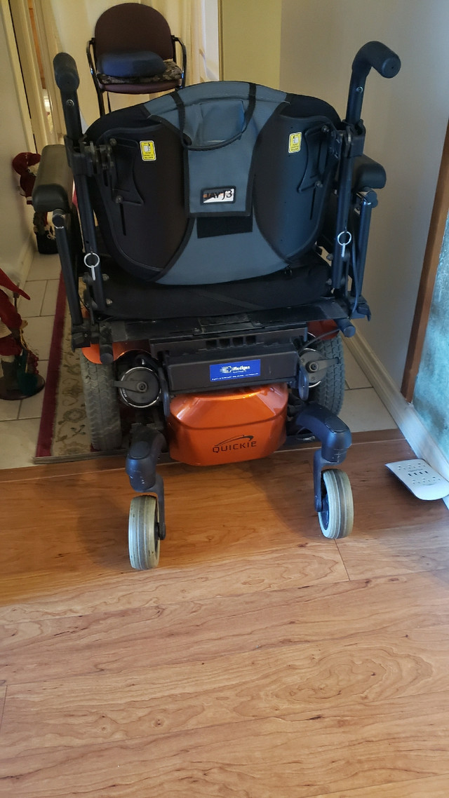 QM 710 Electric wheelchair  in Other in Kingston - Image 3