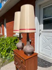 Paire de lampes de table vintage mid century 1960 lamps