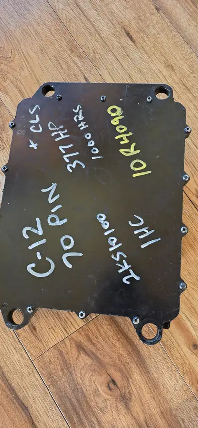 Selling Good , used C12 70 Pin ECM , Serious buyers only, 2,000$ or best offer