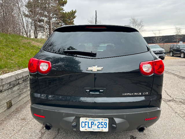 2011 Chevy Traverse LTX in Cars & Trucks in City of Toronto - Image 2