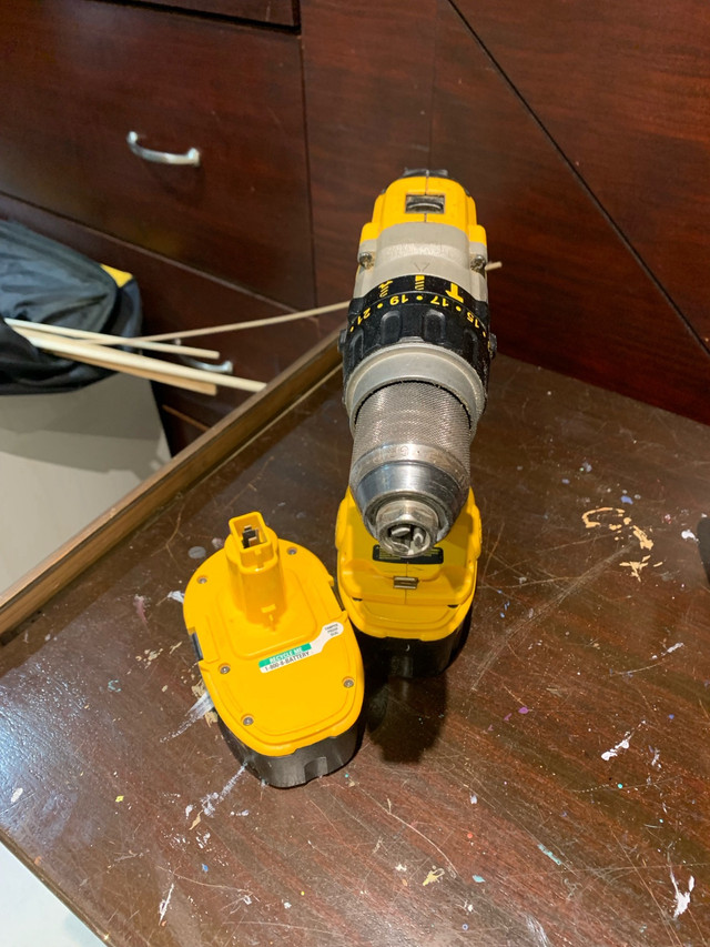 Rechargeable drill in Power Tools in City of Toronto - Image 2
