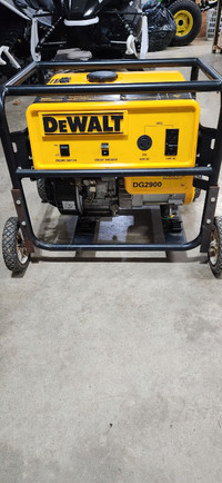 2900 DeWALT GENERATOR 