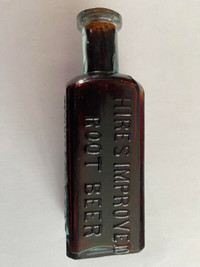 Ancienne bouteille de sirop pour Root Beer vers 1890