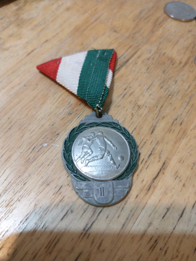 In box 2. Thanks for taking the time to look at my ads. Slava Ukrayini! Nyet russkie!