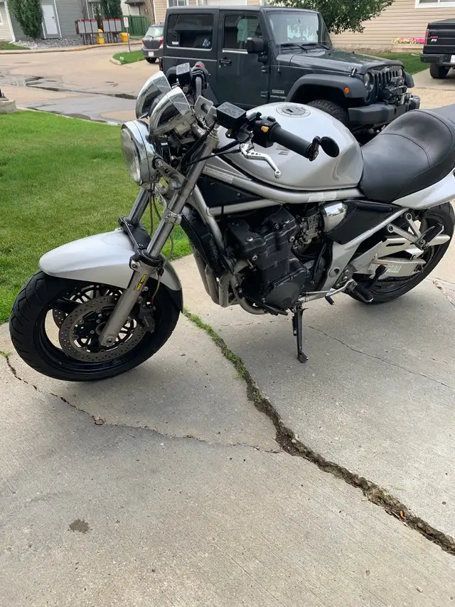 2005 Suzuki GSXF 1200. in Sport Bikes in Strathcona County - Image 4