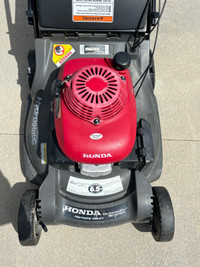 Honda hydrostatic lawnmower - 6.5 HP