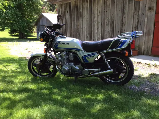 1980 Honda CB750F Super Sport in Street, Cruisers & Choppers in London - Image 4