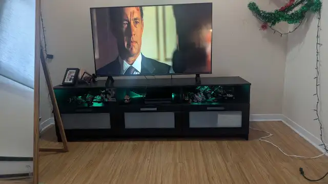 Selling TV 50 "Toshiba with Fire TV in TVs in Québec City - Image 2