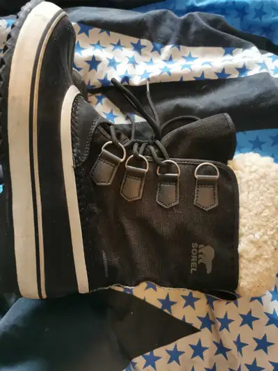 Sorel snow boots women 9w, View more
