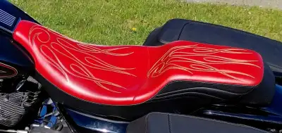 Used Corbin Custom Gambler Saddle/Seat for 1998-2005 Road Glide, 1997 - 2005 Electra-Glide and 2006...