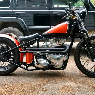 Up for sale, 1958 T110 pre-unit Triumph bobber. 1-2 kick start. Mag/generator model. Crank up rebuil...
