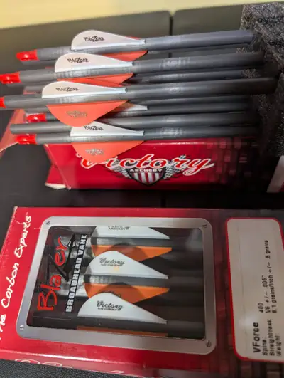 NIB - 12 arrows 400- Victory - VForce - .006, 8.1 grains/inch, View more