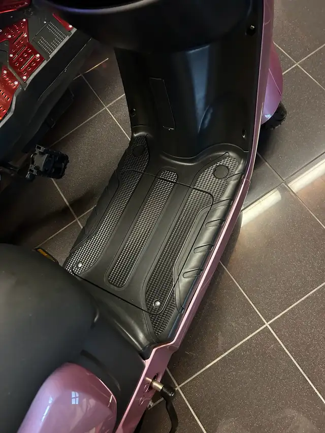 New Tao. Virgo E-Bike Electric Scooter No Taxs, PDI, Freight, in Scooters & Pocket Bikes in Markham / York Region - Image 4