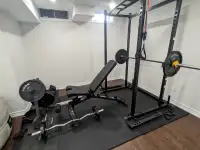 Home gym equipment and plates