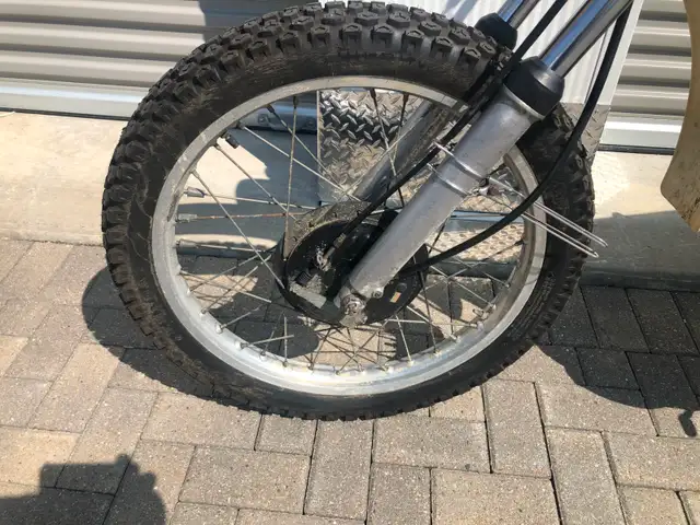1976 Yamaha XT500 Enduro vintage motorcycle in Street, Cruisers & Choppers in Markham / York Region - Image 10