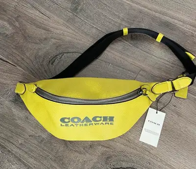 Learher coach belt bag