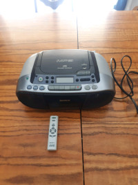 Sony CD Radio Cassette Corder AM/FM MP3 Model CFD-S03CP