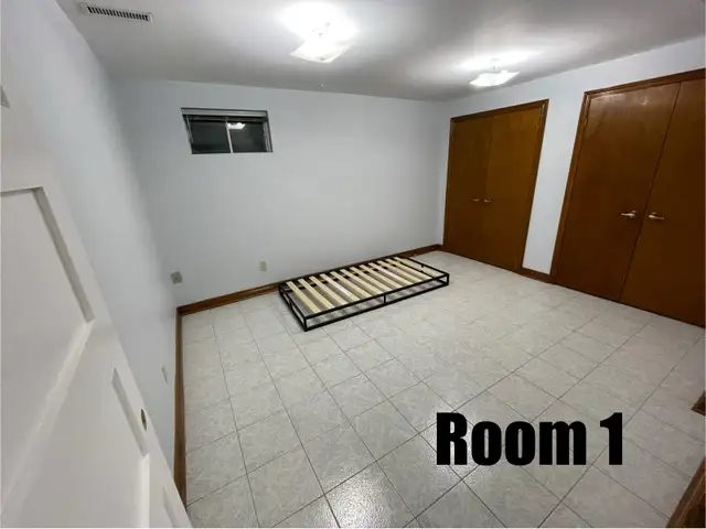 Private room for rent in Vaughan in Room Rentals & Roommates in Mississauga / Peel Region - Image 2