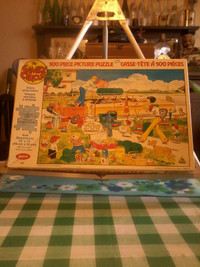 Vintage Family Circus 500 piece puzzle by Bill Keane 1979.