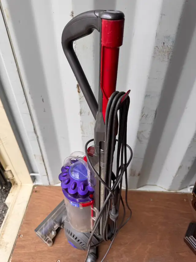 Dyson DC66 in Vacuums in Calgary - Image 4