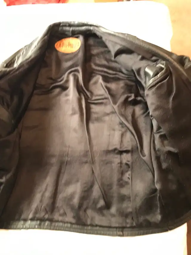 A-Pro-Peaux Black Men’s Leather Jacket in Men's in Laval / North Shore - Image 3