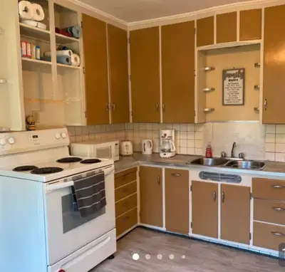 2+Bdrm, 1 Bath, bright & spacious home in beautiful Queens County, NS, sitting on an oversized lot i...
