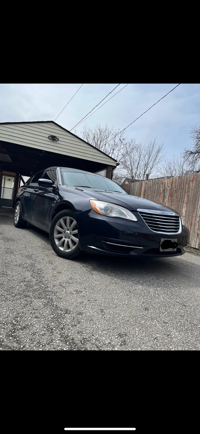2012 Chrysler 200 LX in Cars & Trucks in Windsor Region - Image 2