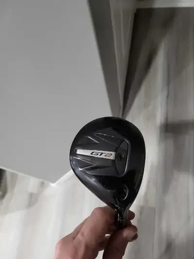 Great condition Titleist 7Wood w/ Mitsubishi Tensei 1K Black 85g Xstiff shaft. Prefer a hybrid over...
