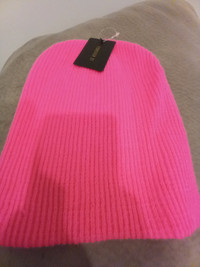 Forever 21 Toque Pink