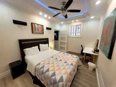 Modern Stylish Newly Renovated Apartment in Perfect location North York Yonge and Finch area Toronto...