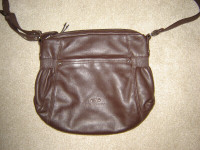 Beautiful Ladies Brown Leather Hand Bag - As New