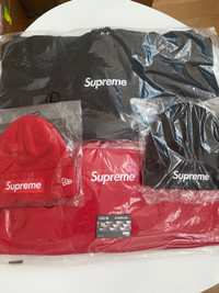 Supreme Box Logo Hoodie FW23 + Black Beanie