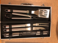 Stainless steel barbecue set