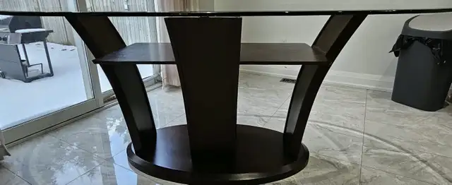 Glass Dinning Table in Dining Tables & Sets in Oakville / Halton Region - Image 6