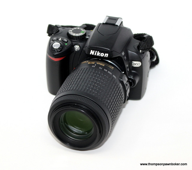 NIKON D60 CAMERA, 55-200MM LENS & CHARGER | Cameras & Camcorders | Hamilton  | Kijiji