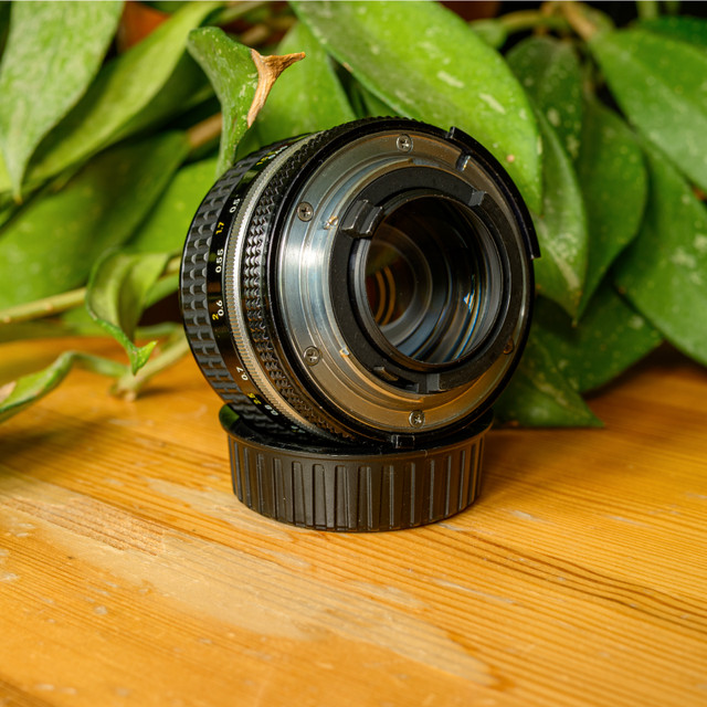 Nikon 50mm f/1.4 AI Lens (F Mount) in Cameras & Camcorders in Kitchener / Waterloo - Image 3