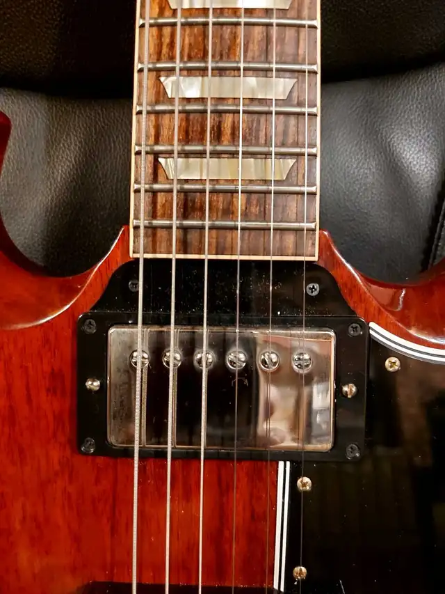 Gibson 60th anniversary customshop 61 Lespaul/sg limted edition in Guitars in City of Toronto - Image 6