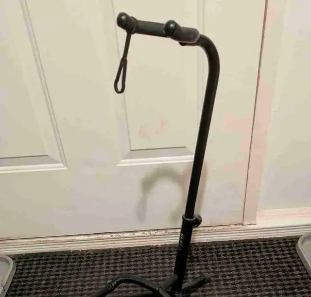 Guitar Stand410344560600043521