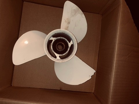 yahama propeller 17K in Boat Parts, Trailers & Accessories in City of Halifax - Image 4