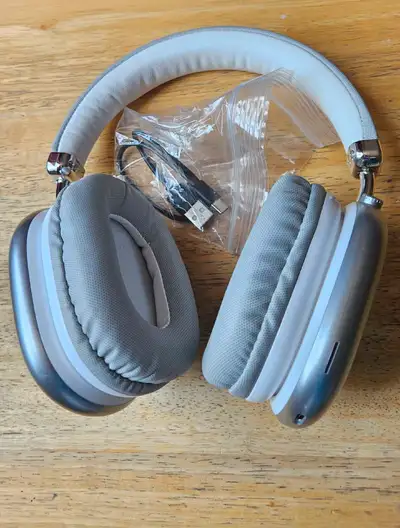 Hoco Max Wireless Bluetooth Headphones Silver, View more