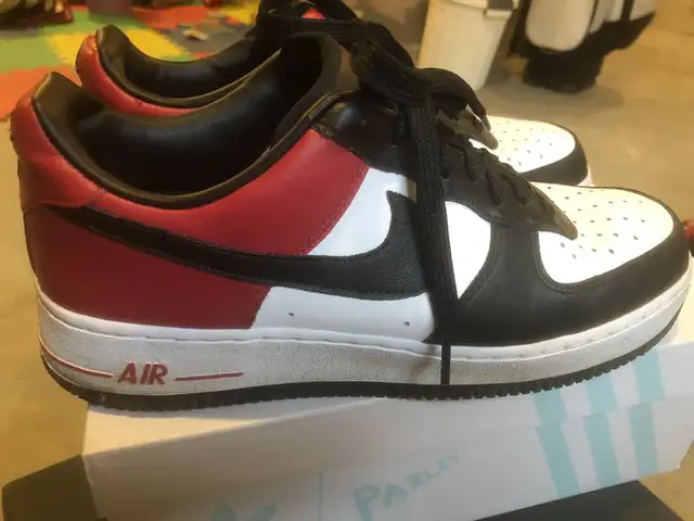 Nike Air Force One ID “Black Toe” in Men's Shoes in Edmonton - Image 5