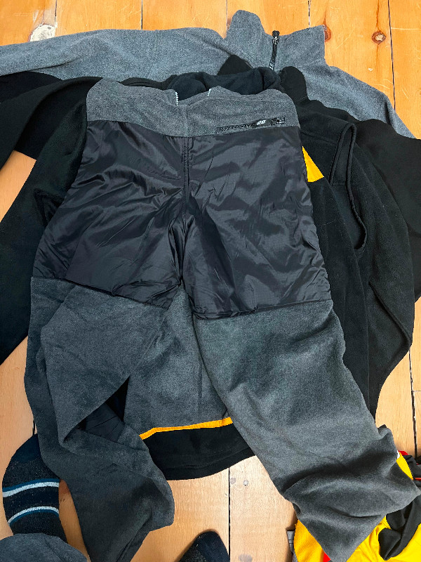 Skidoo Fleece Jacket and pants in Men's in Peterborough - Image 4