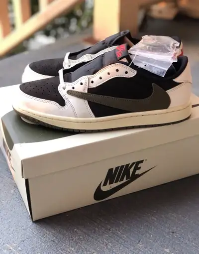 Travis Scott Jordan 1 Low Olive, View more